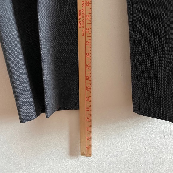 Ann Taylor Loft Trouser Straight Through the Hip Grey - Picture 5 of 6